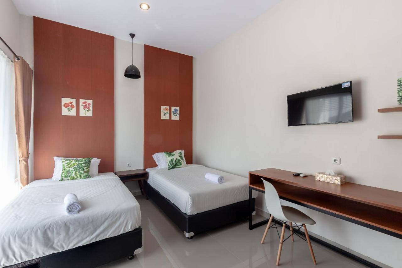 Omah Manis Hostel Yogyakarta Luaran gambar